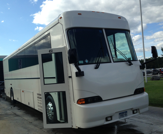 44-Passenger-Party-Bus-Exterior