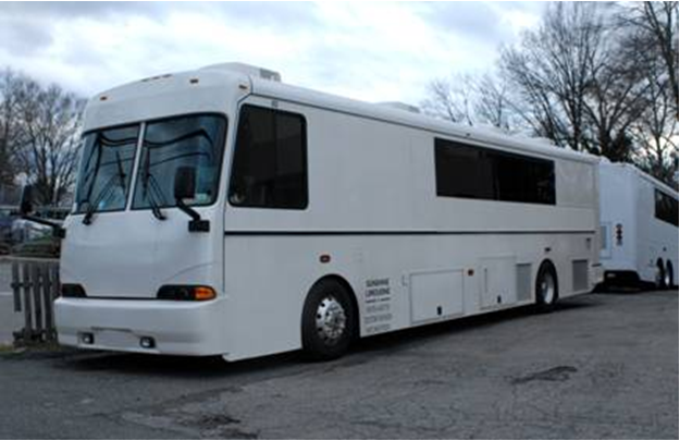 Capture-New-Luxury-Bus