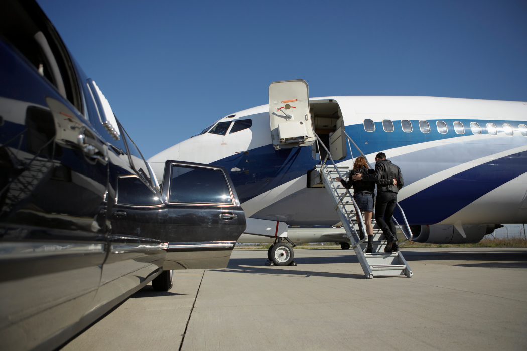 airport-shuttle-reservation-windsor